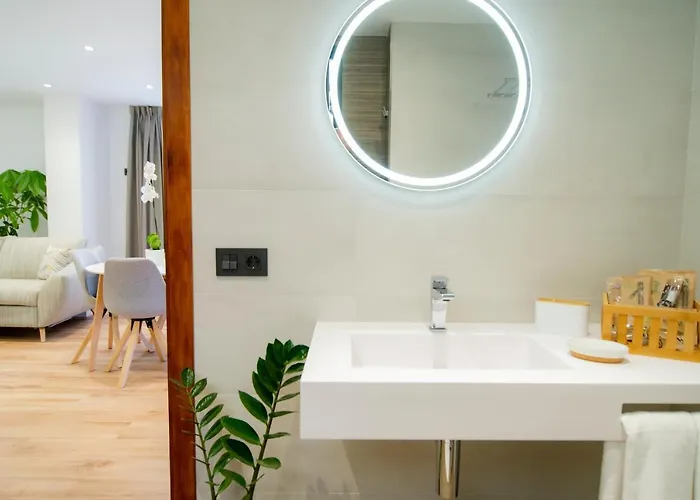 Laguna & * サン・クリストバル・デ・ラ・ラグーナ