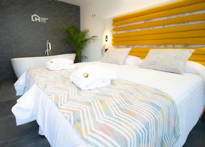 Laguna & 아파트 *