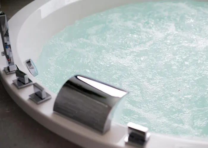 아파트 Laguna & *