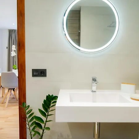 Laguna & * Сан-Кристобаль-де-Ла-Лагуна