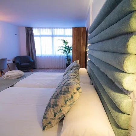 Апартаменты Laguna &