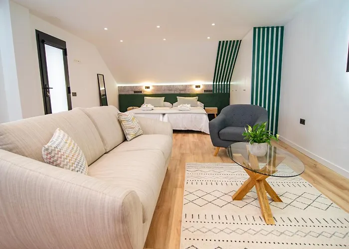 Laguna & Lägenhet *